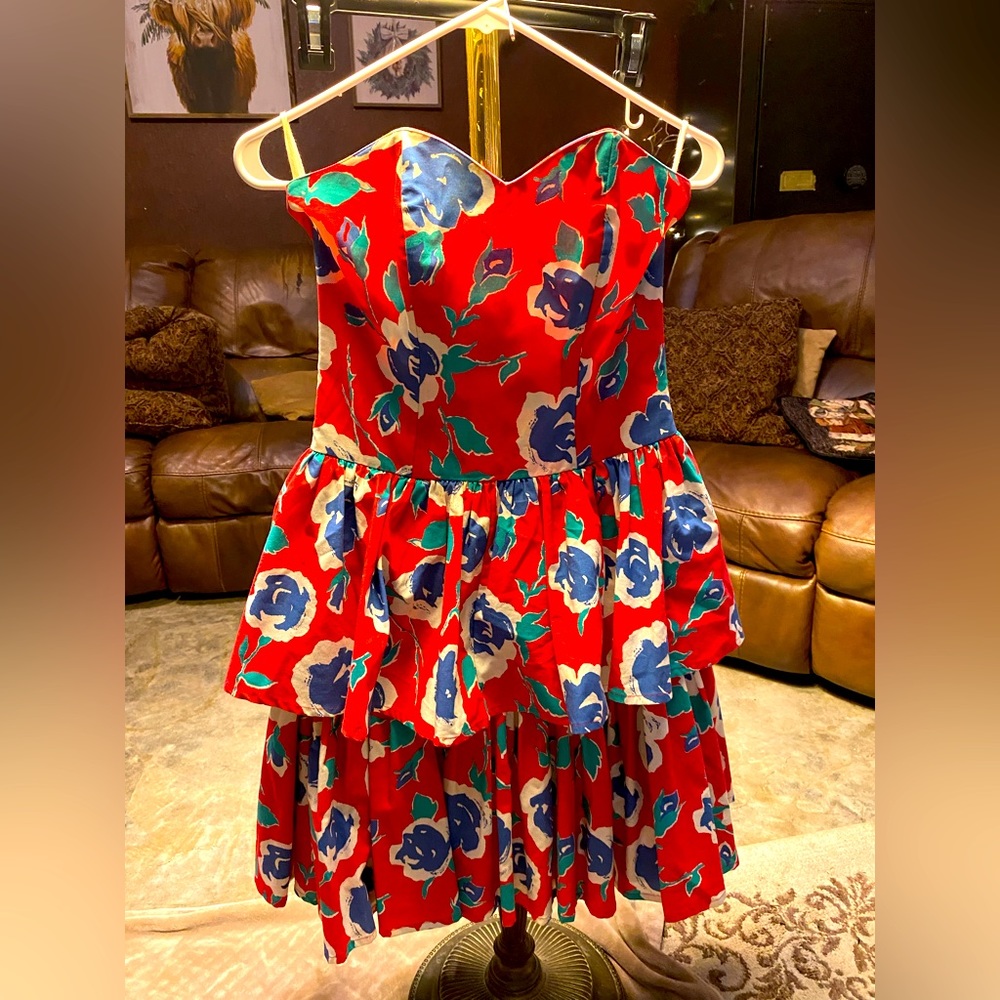 Strapless, Elegant, floral dress